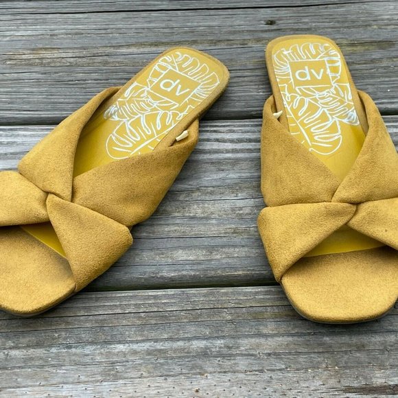 Dolce Vita Shoes - Dolce Vita Women Sandal Yellow Suede Flat Ladies Shoes Size 8